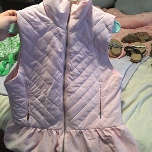 Light pink vest with collar